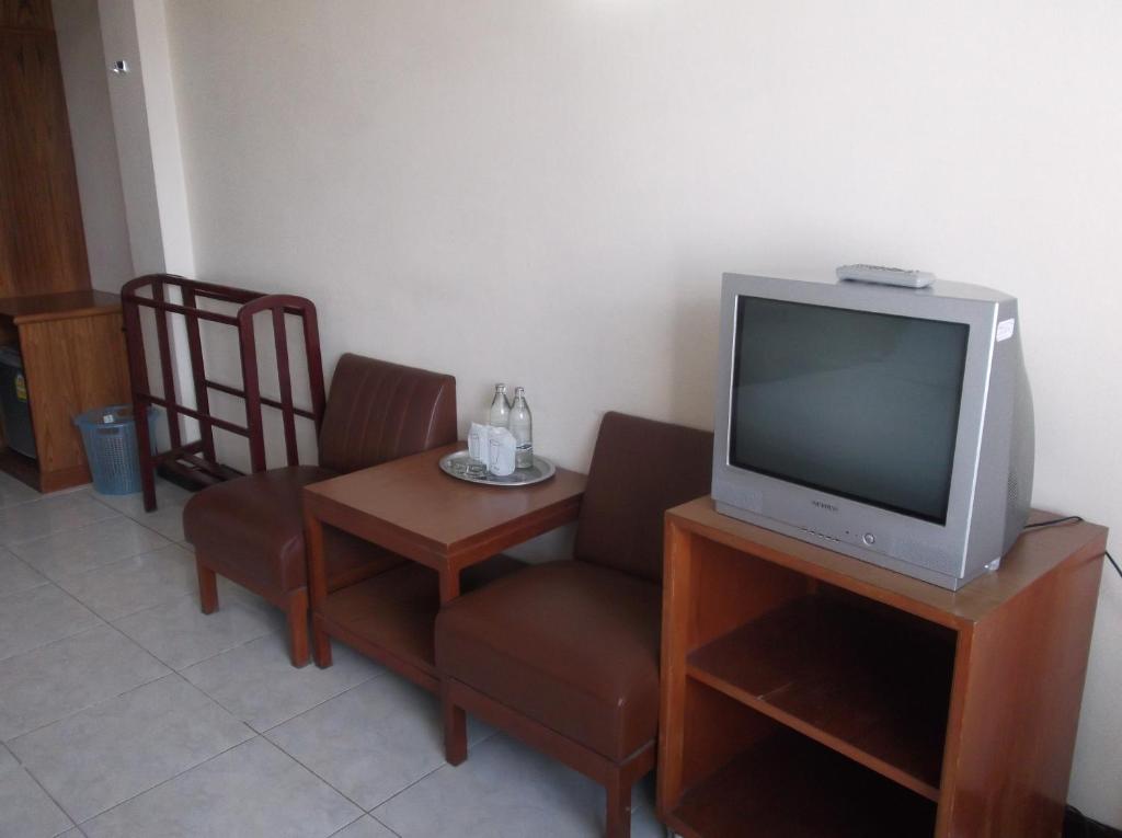 Tapee Hotel Surat Thani Quarto foto
