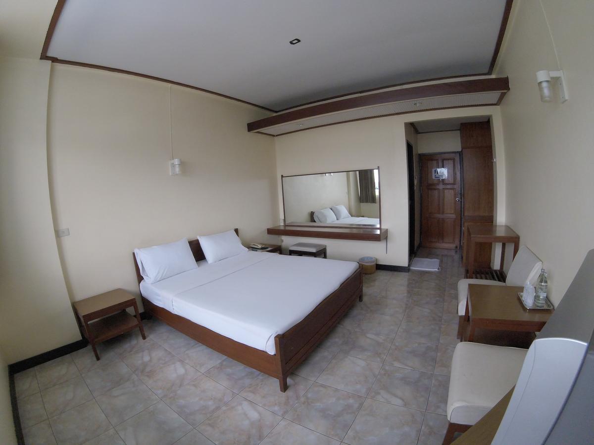 Tapee Hotel Surat Thani Exterior foto