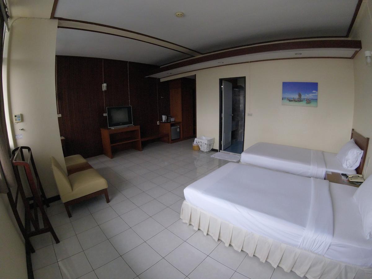 Tapee Hotel Surat Thani Exterior foto