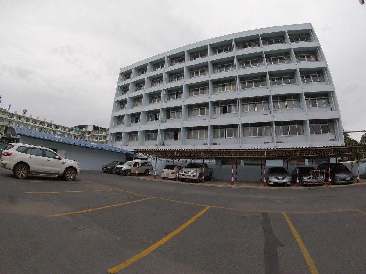Tapee Hotel Surat Thani Exterior foto